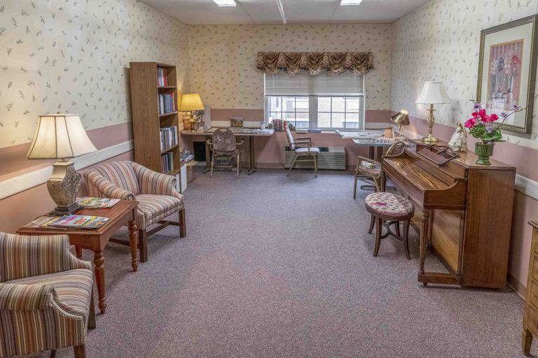 The Manor at Woodside Pricing, Photos and Floor Plans in Poughkeepsie